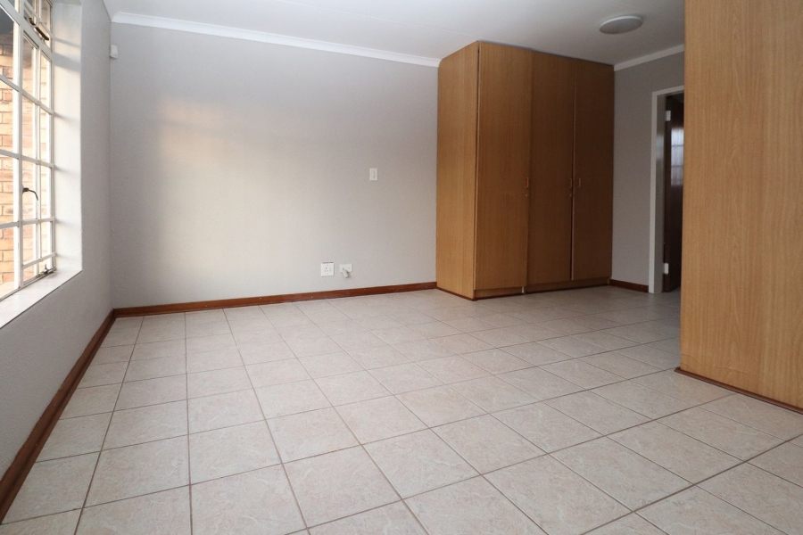 2 Bedroom Property for Sale in Flimieda North West